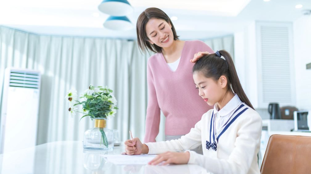 权威型家长,容易养出这两种孩子